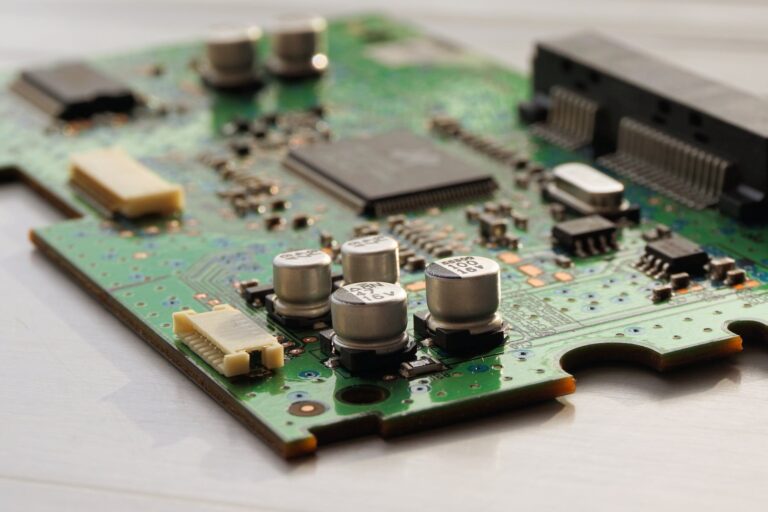electronics component storage